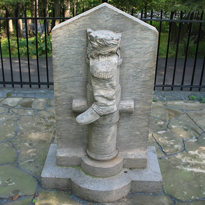 Monument for General Burgoyne's boot